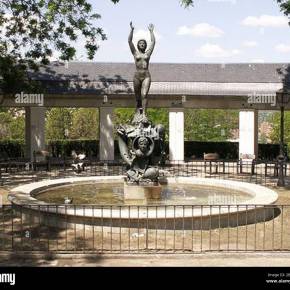 El Arte Clásico y Regionalista de Enrique Pérez Comendador: Un Escultor Extremeño en&nbsp;Madrid