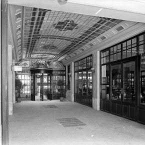 Descubre la Historia del Pasaje Modernista y el Café María Cristina en Calle Mayor&nbsp;6