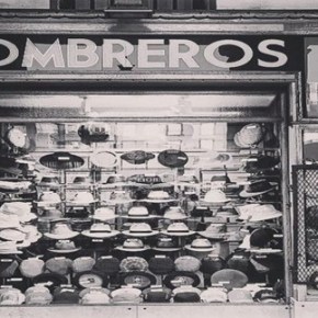 SOMBREROS CON HISTORIA: LA FAVORITA, UN SIGLO VISTIENDO&nbsp;MADRID